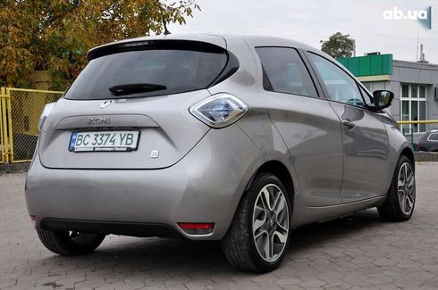 Renault Zoe 2015 - фото 8