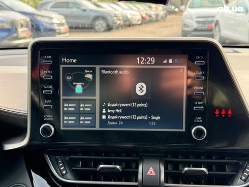 Toyota C-HR 2022 серый - фото 31