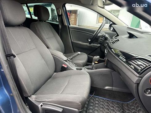 Renault Megane 2011 - фото 27
