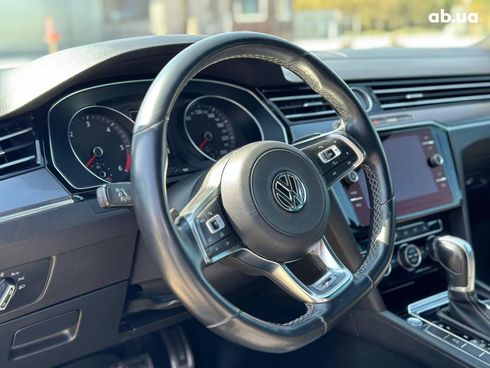 Volkswagen passat b8 2017 синий - фото 5