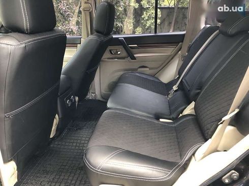 Mitsubishi Pajero Wagon 2007 - фото 11