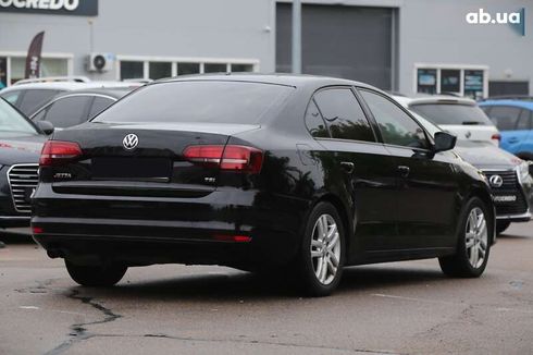 Volkswagen Jetta 2017 - фото 7