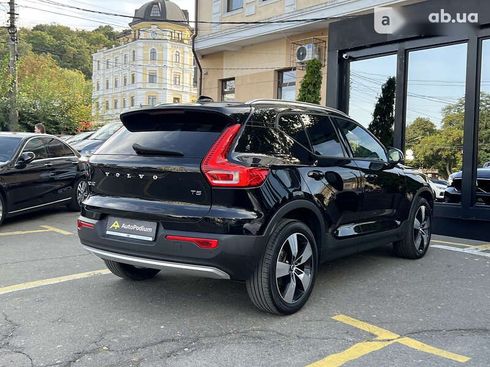 Volvo XC40 2020 - фото 9