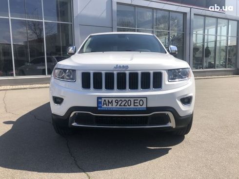 Jeep Grand Cherokee 2015 - фото 2