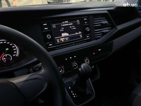 Volkswagen Transporter 2022 - фото 15