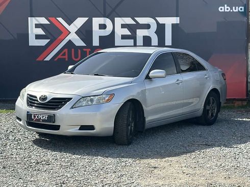 Toyota Camry 2007 - фото 2