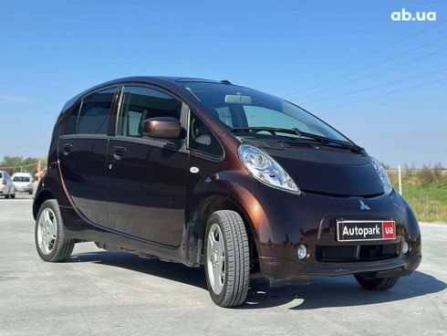 Mitsubishi i-MiEV 2017 коричневый - фото 3