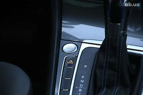 Volkswagen e-Golf 2015 - фото 23