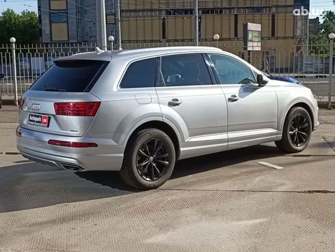 Audi Q7 2019 серый - фото 8