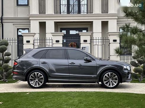 Bentley Bentayga 2020 - фото 18