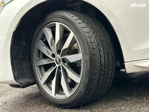 Audi A4 2023 белый - фото 4