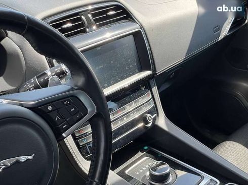 Jaguar F-Pace 2019 - фото 18