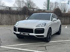 Продаж вживаних Porsche Cayenne 2020 року - купити на Автобазарі