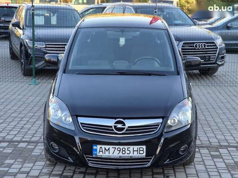 Opel Zafira 2011 - фото 5