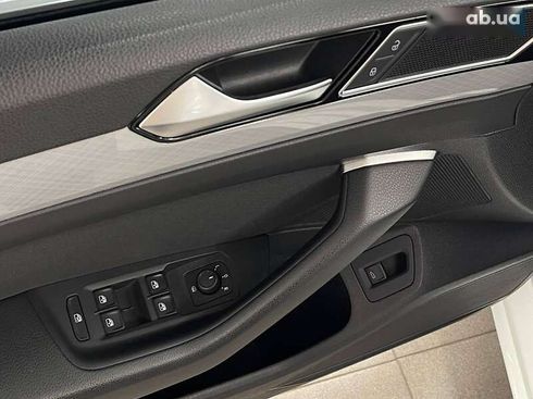 Volkswagen Passat 2020 - фото 17