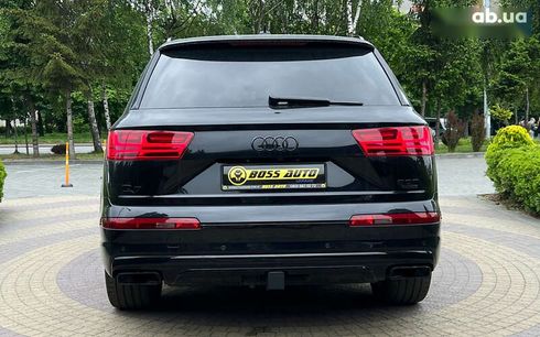 Audi Q7 2018 - фото 6