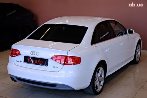 Audi A4 2012 белый - фото 5