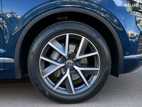 Volkswagen Touareg 2022 - фото 19