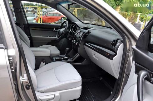 Kia Sorento 2010 - фото 25