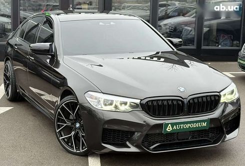 BMW 5 серия 2018 - фото 12