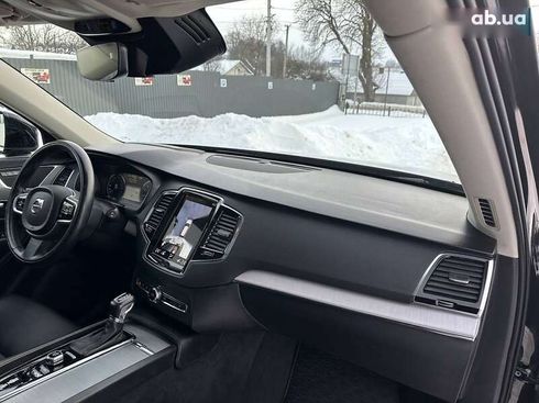 Volvo XC90 2021 - фото 30