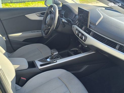 Audi A4 2020 черный - фото 20