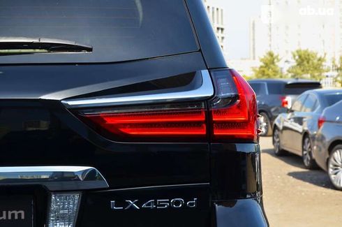 Lexus LX 2016 - фото 18