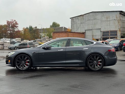 Tesla Model S 2017 серый - фото 9