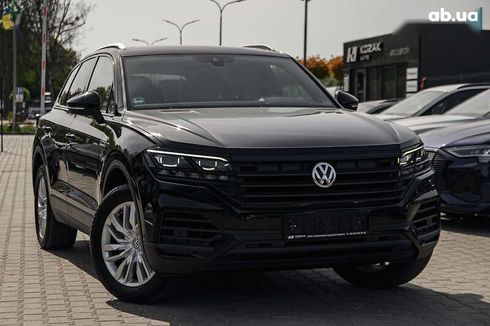 Volkswagen Touareg 2018 - фото 8