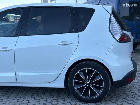 Renault Scenic 2012 белый - фото 11