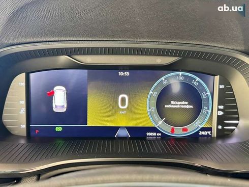 Skoda Octavia 2021 - фото 28