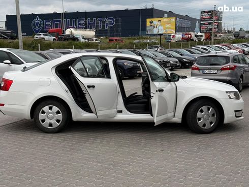 Skoda octavia a7 2016 белый - фото 23