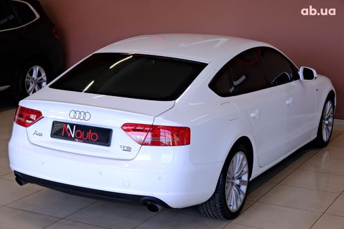Audi A5 2010 белый - фото 5
