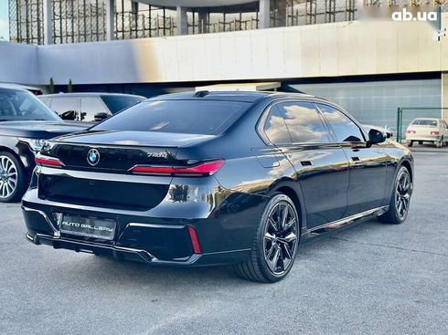 BMW 7 серия 2023 - фото 4
