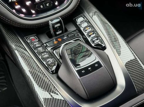 Aston Martin DBX 2021 - фото 25