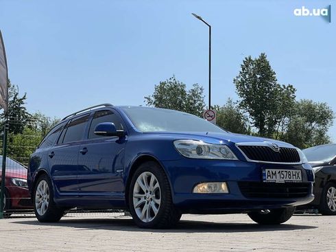 Skoda Octavia 2011 - фото 11