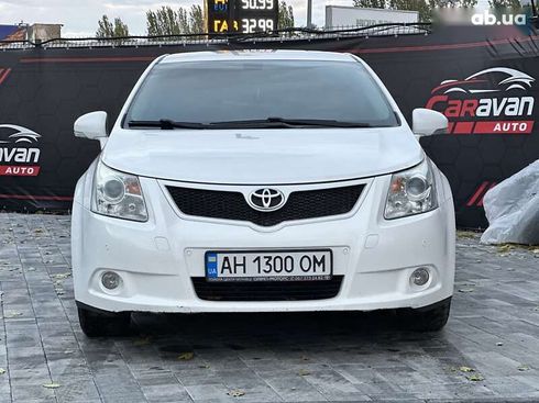 Toyota Avensis 2011 - фото 5