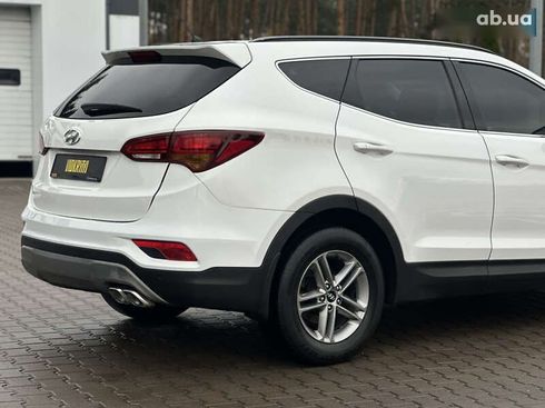 Hyundai Santa Fe 2017 - фото 11