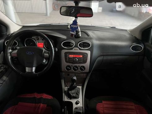 Ford Focus 2011 - фото 23