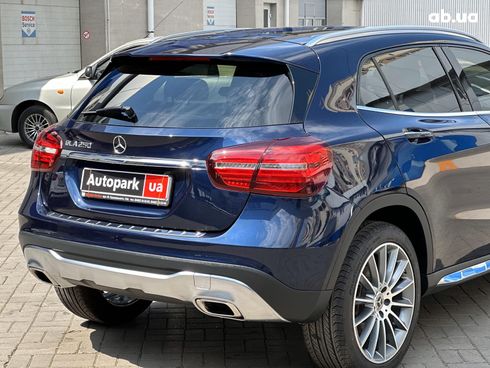 Mercedes-Benz GLA-Класс 2019 синий - фото 5
