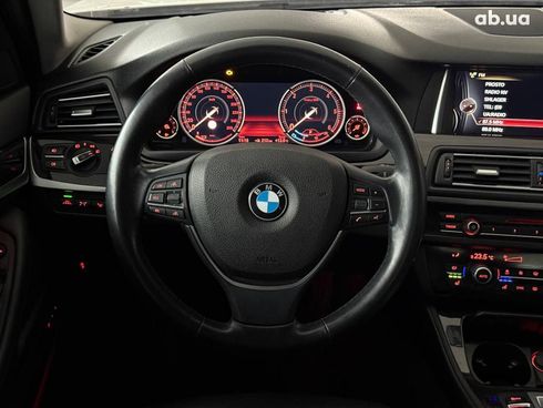 BMW 5 серия 2016 белый - фото 14