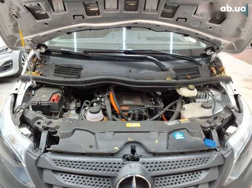 Mercedes-Benz eVito 2020 - фото 24