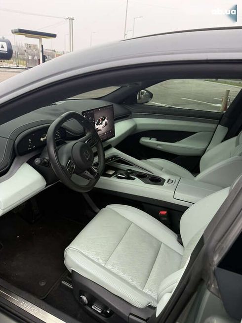 Zeekr 001 2024 - фото 19