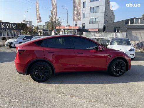 Tesla Model Y 2023 - фото 10