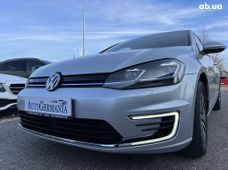 Продаж вживаних Volkswagen e-Golf 2020 року в Києві - купити на Автобазарі