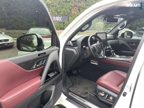 Lexus LX 2023 - фото 15