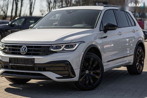 Volkswagen Tiguan 2021 - фото 17