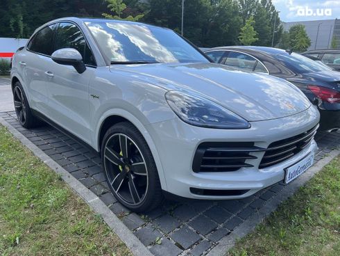 Porsche Cayenne Coupe 2022 - фото 29