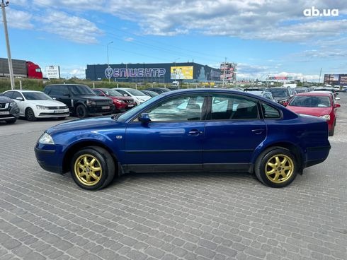 Volkswagen passat b5 2002 синий - фото 3