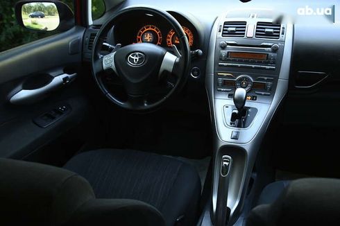 Toyota Auris 2007 - фото 26